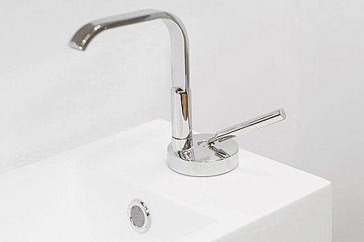 在合肥找住家保姆多少錢？揭秘合肥住家保姆的價(jià)格與選擇指南