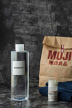 永川找保姆一個(gè)月多少錢？讓我們幫你解答