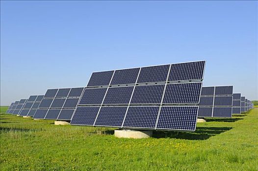 電影一秒鐘能賺多少錢？揭秘電影背后的巨額收入！