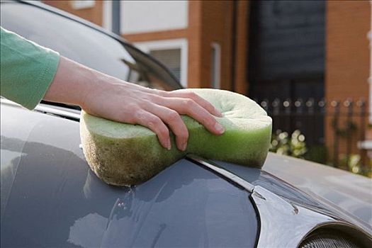 上海找一個鐘點工多少錢？揭開鐘點工費用背后的秘密