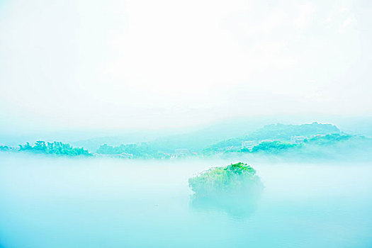 深圳老人陪護(hù)多少錢(qián)？探索老人陪護(hù)服務(wù)的價(jià)格與選擇