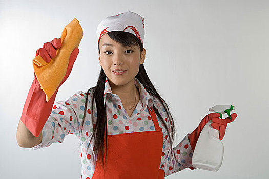 成都請家政鐘點工多少錢？揭秘家政服務背后的市場趨勢與價格變化