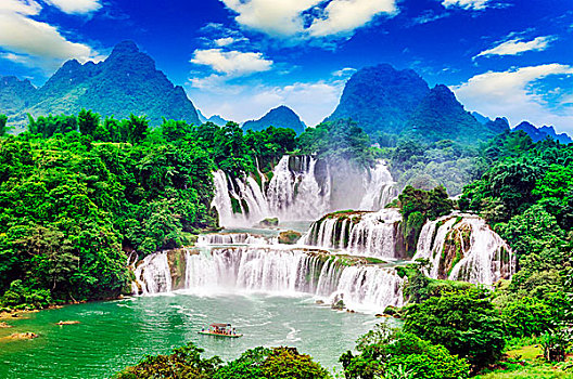 北京育嬰師月薪多少？揭秘高薪背后的行業前景