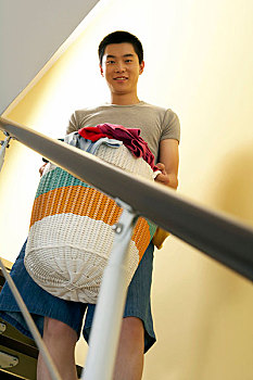 福州月嫂服務——一個月多少錢？如何選擇最合適的月嫂服務？