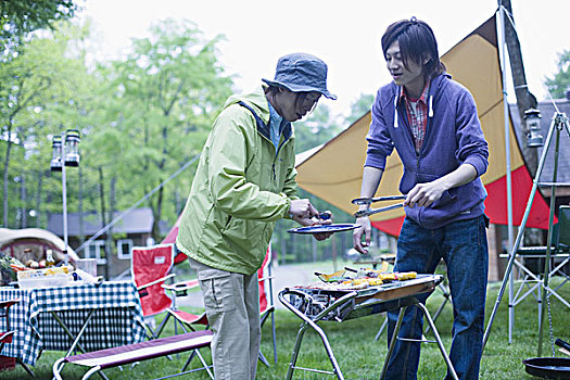 貴陽走家保姆多少錢？了解市場價格與服務(wù)內(nèi)容