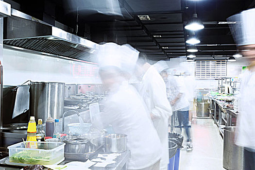 唐探3投入多少錢？揭開背后巨額投資的神秘面紗