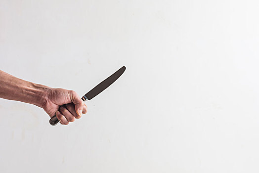 重慶做飯阿姨多少錢？揭秘雇傭家政服務的成本與優勢
