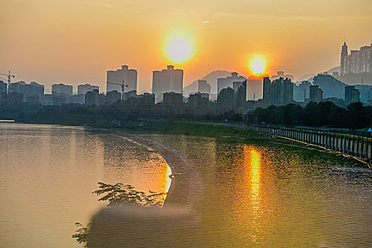 浙江做保姆多少錢一個月？了解市場行情，挑選合適的保姆服務！