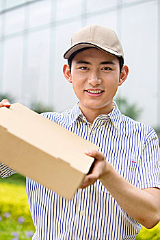 家政服務多少錢一個月？選擇家政服務的性價比與優(yōu)惠策略