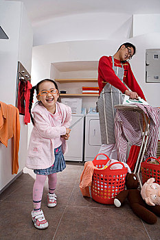 打掃家務(wù)鐘點(diǎn)工多少錢？如何找到高性價(jià)比的鐘點(diǎn)工服務(wù)