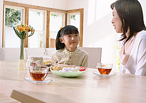 密云鐘點工一個小時多少錢？如何選擇最合適的鐘點工？