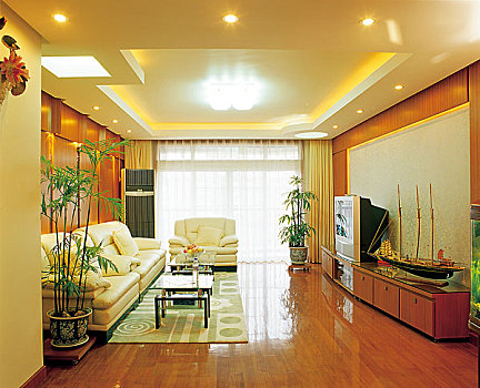 深圳請(qǐng)做飯保姆多少錢(qián)？揭秘深圳家庭服務(wù)行業(yè)的最新趨勢(shì)
