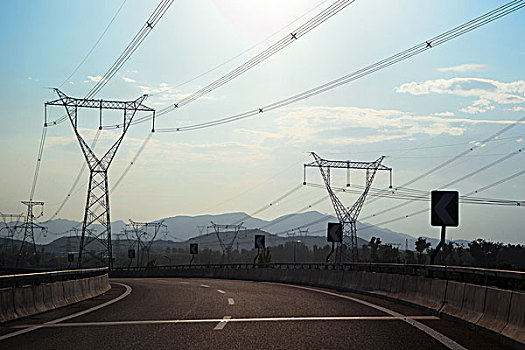 《除暴電影多少錢？揭秘精彩動作背后的成本與票房》