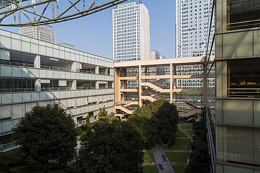 一小時家政要多少錢？揭秘家政服務的收費標準與選購技巧