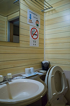 上海別墅住家保姆多少錢？如何選擇高質量的住家保姆服務
