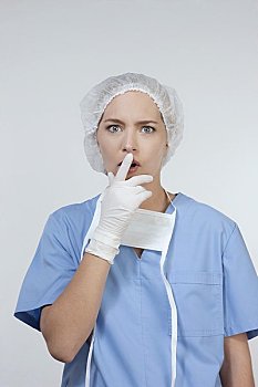 廣州鐘點工保姆多少錢？揭秘廣州鐘點工保姆服務(wù)價格及選擇技巧