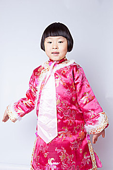保姆中價費是多少？揭秘不同服務價格與選擇技巧