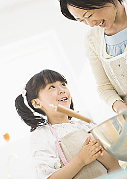 金牌月嫂多少錢一個月？全面解析月嫂服務的價格與價值