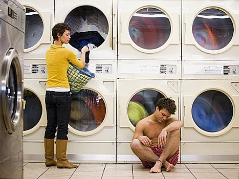 催乳師一次拿多少錢？揭秘催乳行業的收入與職業前景