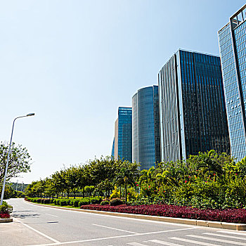 找保姆山東價格是多少？為您解答省心又省力的選擇！