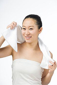 YSL妝前乳多少錢？揭秘YSL妝前乳的價格與使用體驗