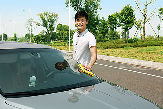 杭州居家保姆多少錢？如何選擇適合您的專業(yè)保姆服務