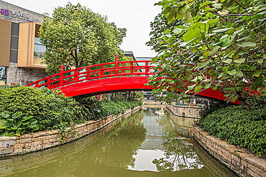 家政培訓(xùn)費(fèi)一般在多少？了解家政培訓(xùn)的成本與價(jià)值