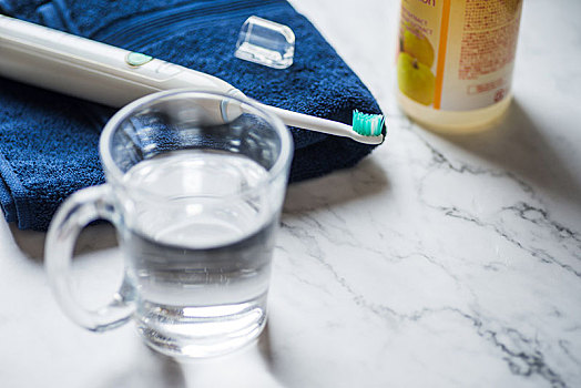 深圳保姆工資多少錢？揭秘行業現狀與薪資趨勢