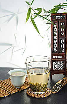 普蘭店帶孩子保姆多少錢？如何選擇合適的保姆，提升育兒質量？