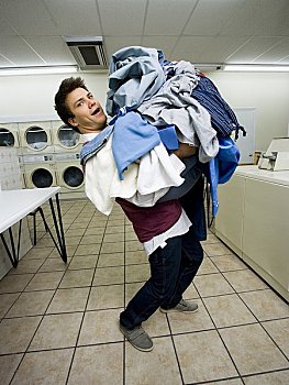清潔家政多少錢一個月？揭秘家政服務價格，幫你輕松找回整潔生活！