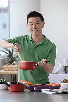 月嫂工作多少個小時，成為家庭育兒的守護者