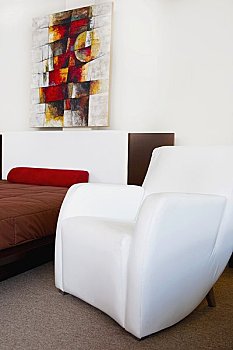 雇照顧老人保姆多少錢？為您解答養老問題的成本與服務
