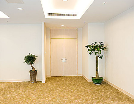重慶居家保姆多少錢？了解重慶居家保姆服務(wù)市場