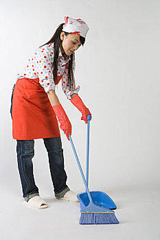 鐘點(diǎn)多少錢(qián)一個(gè)小時(shí)？揭秘高效勞務(wù)市場(chǎng)，如何實(shí)現(xiàn)高質(zhì)量服務(wù)與價(jià)值最大化！