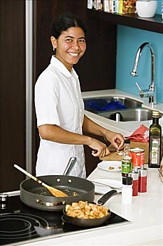蘇州住家保姆多少錢？讓您了解家政服務(wù)的真實(shí)價(jià)格與價(jià)值