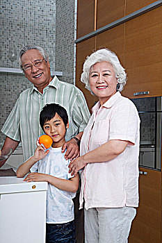 杭州接送阿姨多少錢？如何選擇靠譜的接送服務？