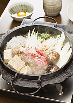 南京燒飯阿姨，您最值得信賴的美食助手，輕松解決您的飯菜難題