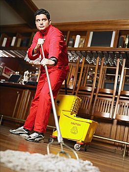 合肥保姆一個月多少錢？了解費用，選擇最適合的服務