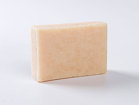 福州之后要洗空調(diào)多少錢(qián)？了解空調(diào)清洗的費(fèi)用和必要性