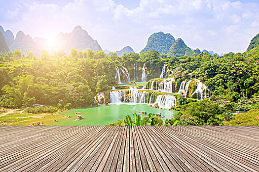 當(dāng)護(hù)工多少錢一天？了解護(hù)工費(fèi)用的詳細(xì)解析