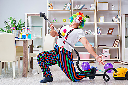 福州月嫂服務(wù)——一個(gè)月多少錢？如何選擇最合適的月嫂服務(wù)？