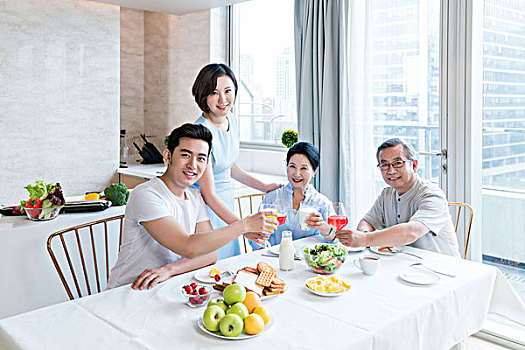 開(kāi)個(gè)家政公司要多少錢(qián)？創(chuàng)業(yè)全攻略，幫你輕松邁向成功之路！