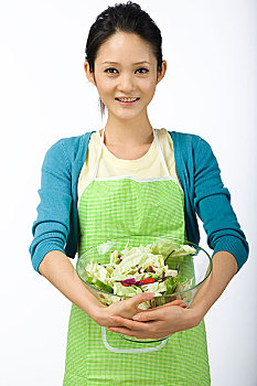 上杭月嫂多少錢一個月？你需要了解的月嫂服務費用