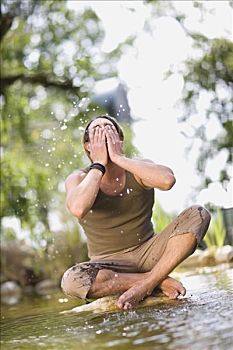 請人搞衛生多少錢一小時？讓家務更輕松，找到最實惠的清潔服務
