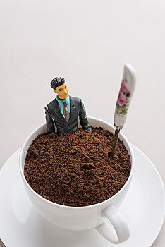 昆明做家政保潔工資多少？揭秘行業收入與職業前景