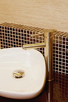 肇慶市親子鑒定多少錢？揭秘親子鑒定的費用與流程