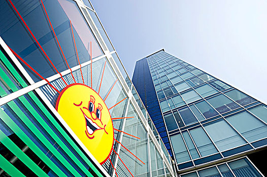 住家保姆多少錢一月大連：為家庭提供全方位的貼心照顧