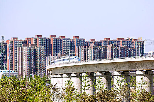 家政軟件多少錢？讓家政服務更加智能化的價值與投資分析