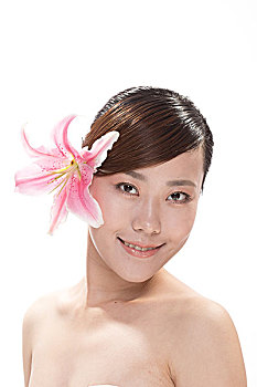 家政公司一個(gè)小時(shí)多少錢(qián)？揭秘家政服務(wù)背后的價(jià)值