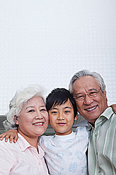 福清保姆費(fèi)多少錢(qián)一個(gè)月？你了解嗎？